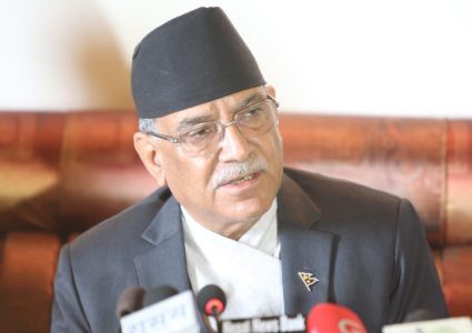 माओवादी केन्द्रीय समितिमा अध्यक्ष प्रचण्डको निरन्तर आलोचना, आज पनि बस्दै बैठक