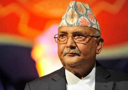 एमाले अध्यक्ष ओली , अछाम आउदै भोली